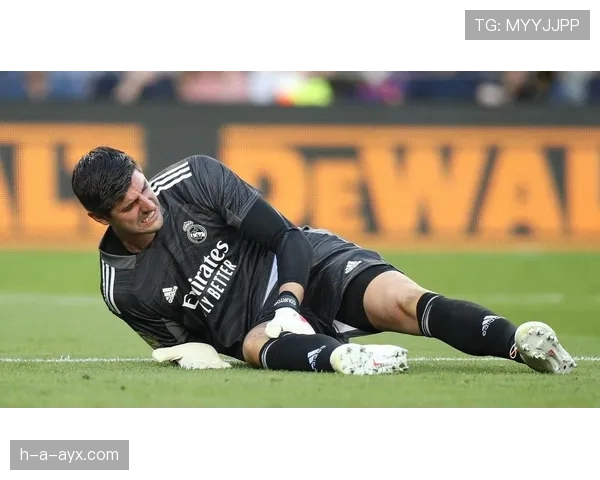 库尔图瓦皇马生涯数据亮眼，稳健表现诠释顶级门将实力