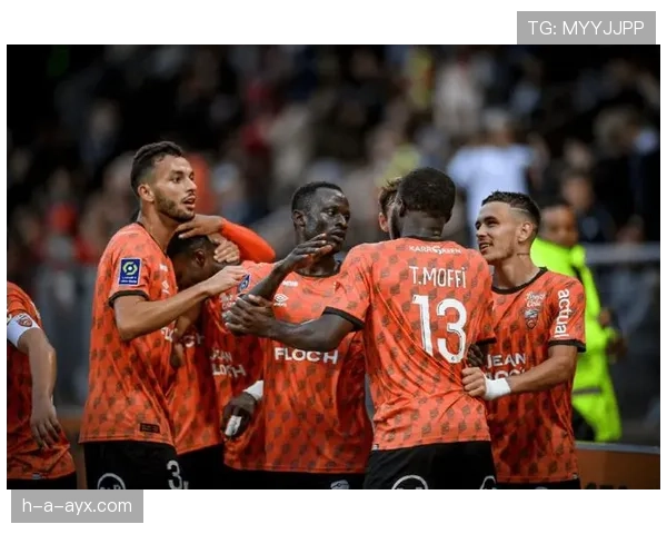 洛里昂逆转取胜,顽强斗志引关注 洛里昂逆转取胜,顽强斗志引关注