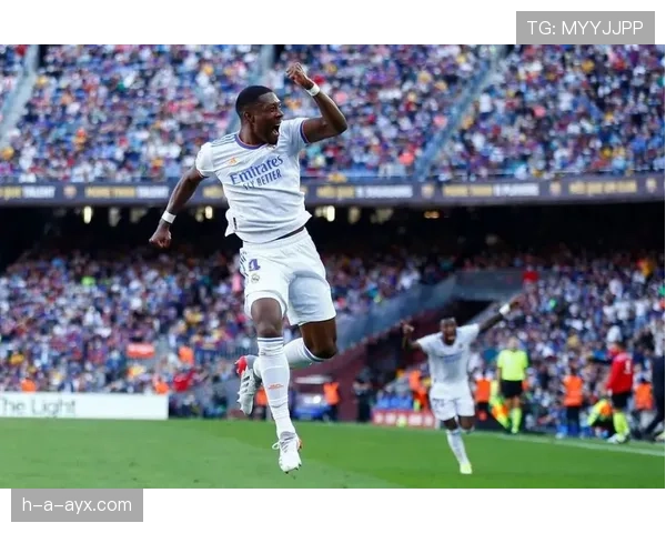 维尼修斯国家德比对阵巴萨的经典战役解析