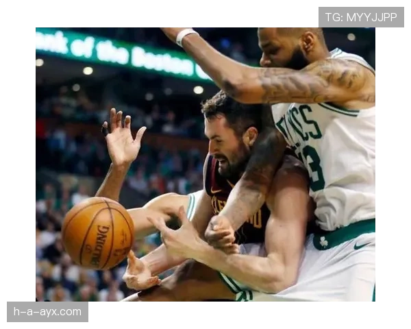 乐福无球牵制力改变防守布局，拉开空间助队友高效输出